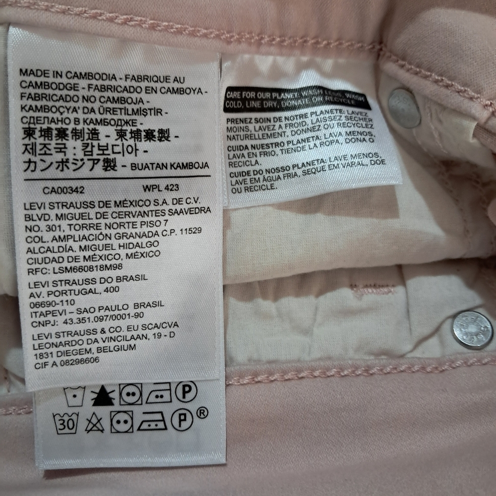 Levi's Jeans Women Skinny  size 12 Lt Pink - Picture 9 of 9